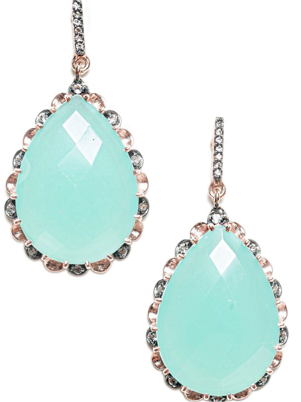 Beautiful checkerboard faceted cut genuine chaldedony .